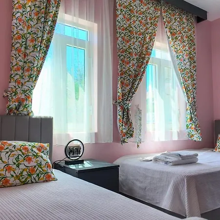 Hayal Butik מלון